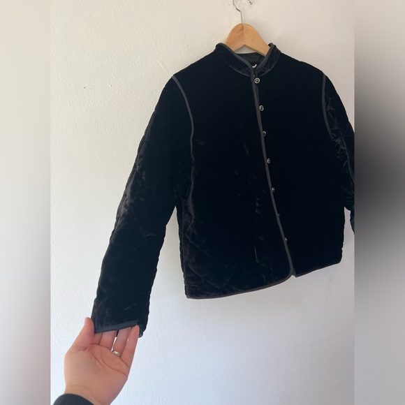 Aritzia‎ Wilfred Lyric Black Velvet Quilted Silk Blend Jacket Size Small - Picture 3 of 10